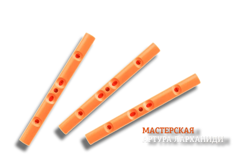 Сезонное поступление прекрасных манков на рябчика от мастерской Артура Ларханиди. Прекрасно настроенные манки с очень реалистичным звучанием.